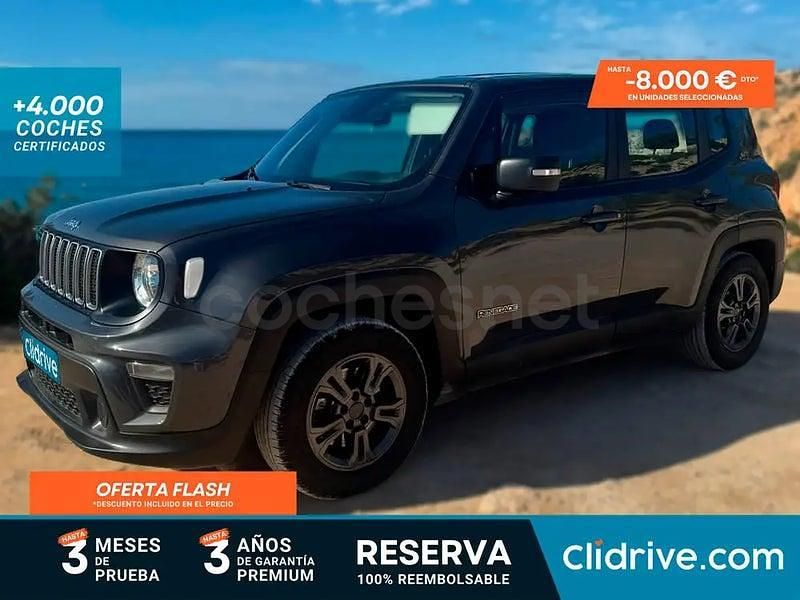 Usado Jeep Renegade Limited 130 CV (95 kW) 2023 Gris / plata SUV