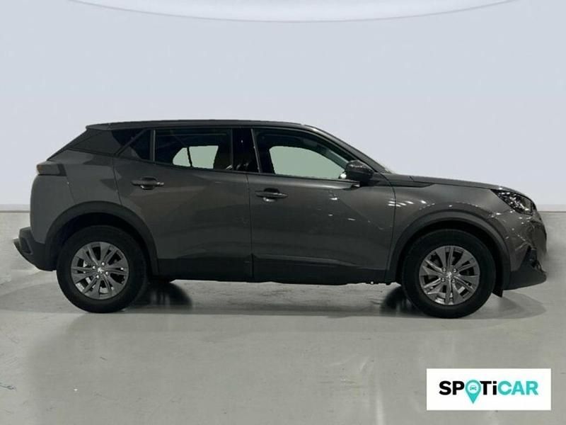 Usado Peugeot 2008 Active 100 CV (73 kW) 2020 Gris SUV