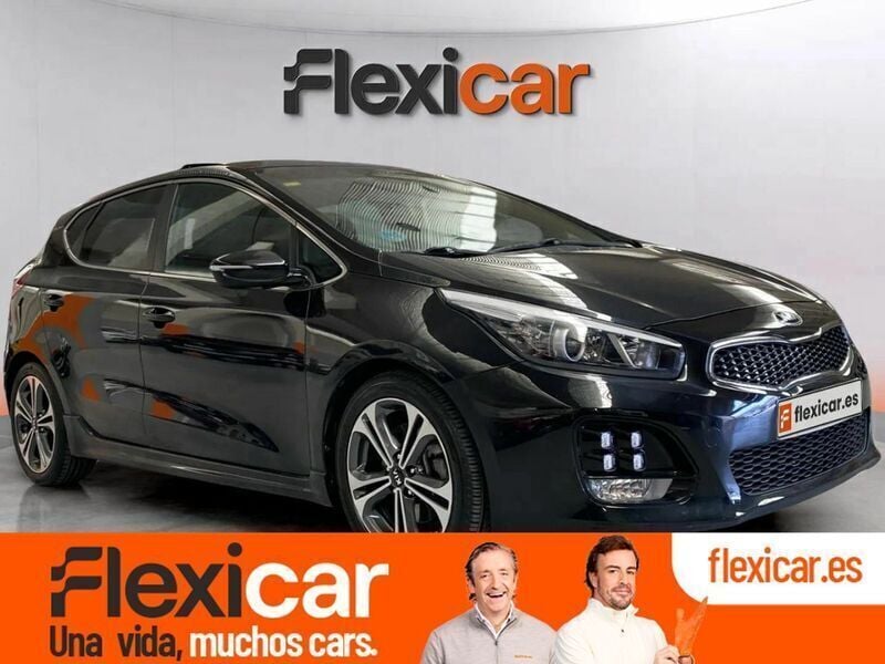 Negro Usado 2018 Kia Ceed GT GT-Line Berlina | 13.490 € (Precio justo) - Imagen 1/4