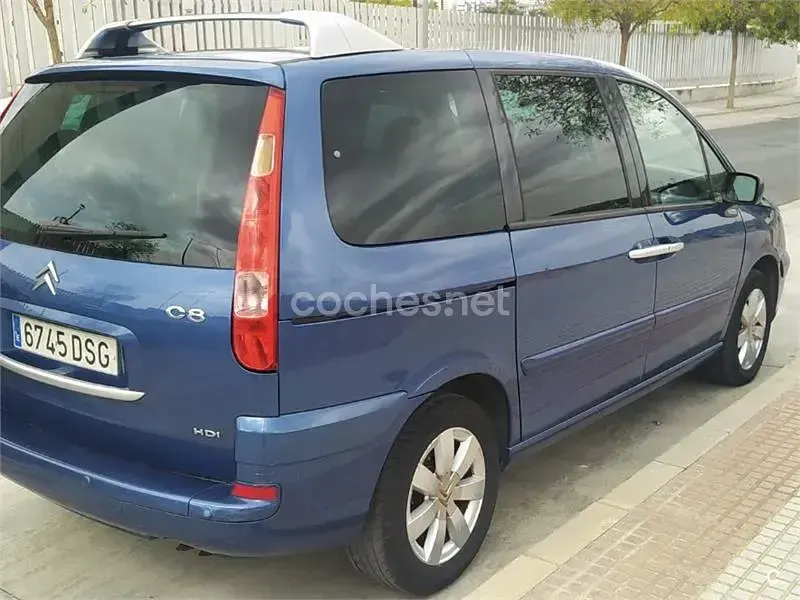 Usado Citroën C8 130 CV (95 kW) 2005 Azul Monovolumen