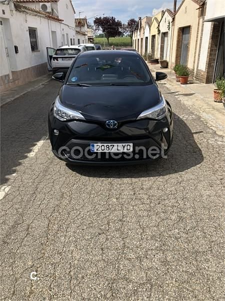 Usado Toyota C-HR Advance 122 CV (89 kW) 2022 Negro SUV