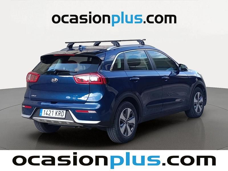 Usado Kia Niro 141 HP (103 kW) 2018 Azul SUV
