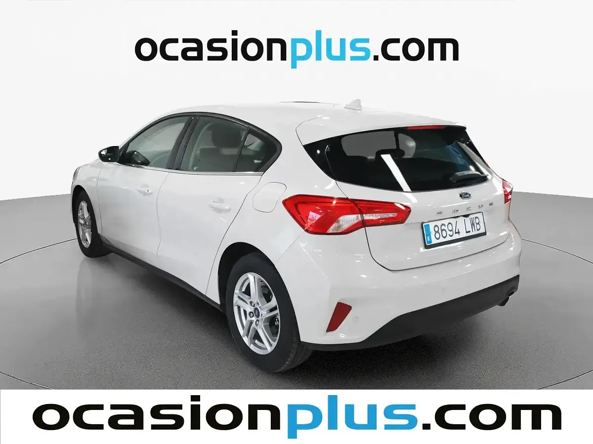 Usado Ford Focus Trend+ 120 CV (88 kW) 2022 Blanco Berlina