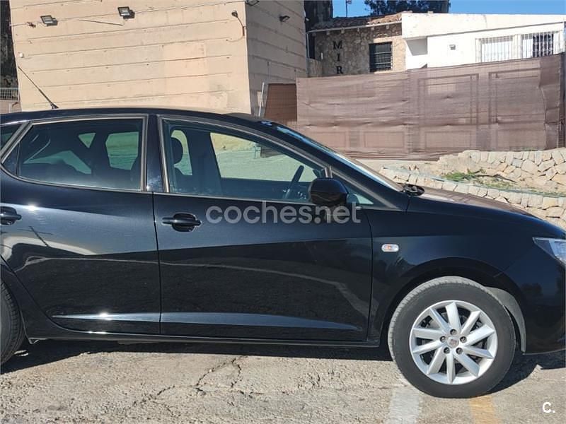 Negro Usado 2013 Seat Ibiza Reference Berlina | 7250 € (Precio justo) - Imagen 1/4