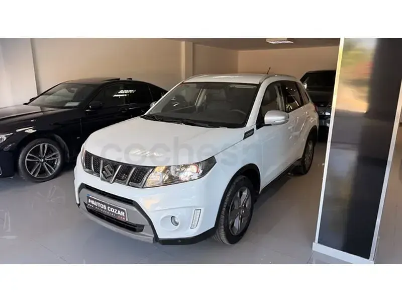Usado Suzuki Vitara 140 CV (102 kW) 2017 Blanco SUV