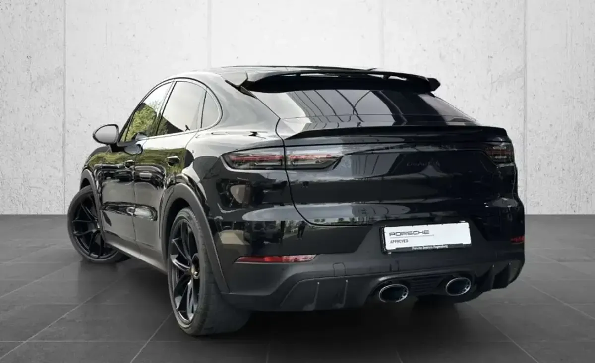 Usado Porsche Cayenne Turbo GT 640 CV (470 kW) 2023 Negro SUV