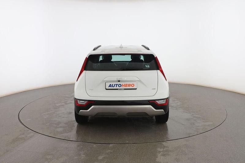 Usado Kia Niro 182 CV (133 kW) 2023 Blanco SUV