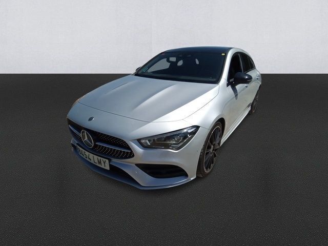 Gris / plata Usado 2021 Mercedes CLA250 Shooting Brake Familiar | 32.100 € - Imagen 1/4