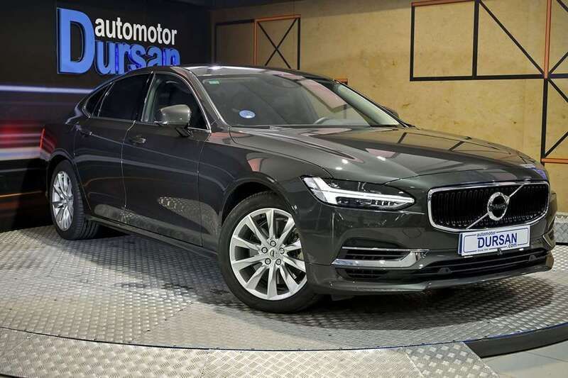 Usado Volvo S90 Momentum 407 CV (299 kW) 2019 Berlina