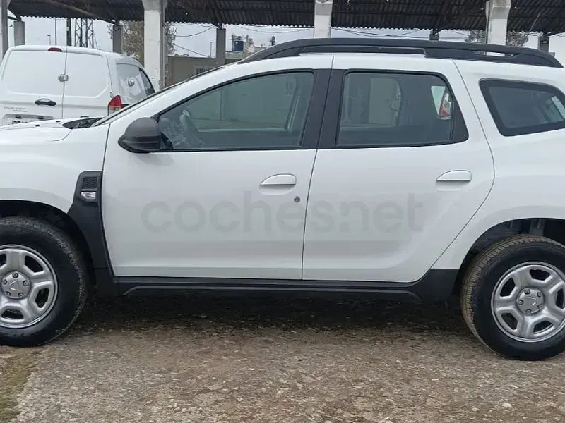 Usado Dacia Duster Comfort 116 CV (85 kW) 2021 Blanco SUV