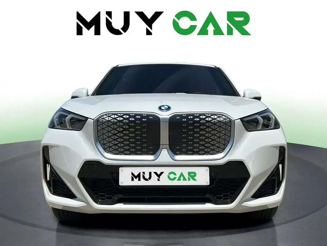 Usado BMW iX1 150 kW (204 CV) 2024 Blanco SUV