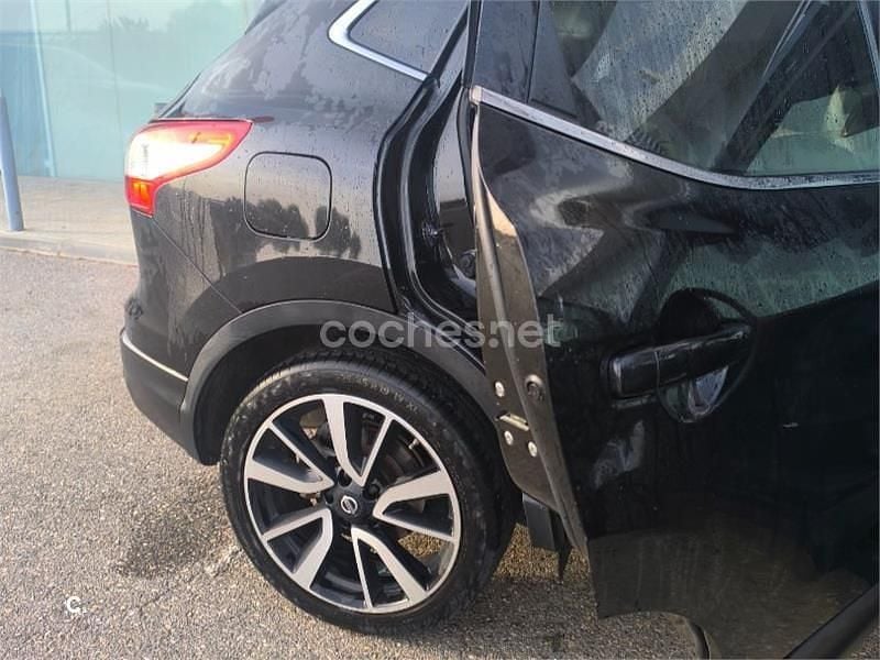 Occasion Nissan Qashqai N-Connecta 130 PK (95 kW) 2015 Zwart SUV