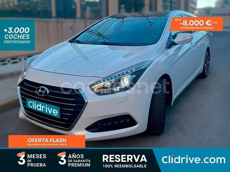 Usado Hyundai i40 141 CV (103 kW) 2016 Blanco Familiar