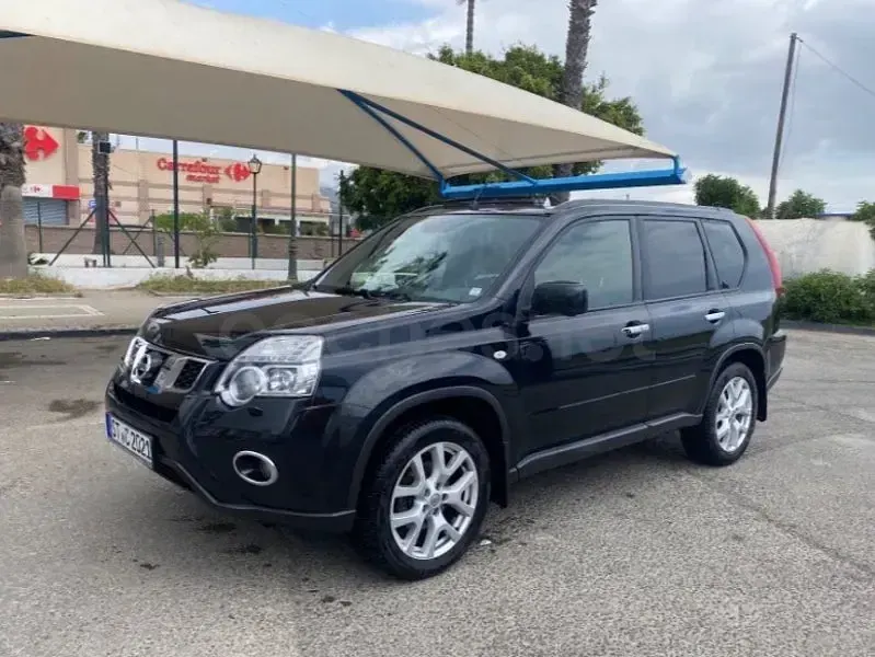 Usado Nissan X-Trail 150 CV (110 kW) 2014 Negro SUV