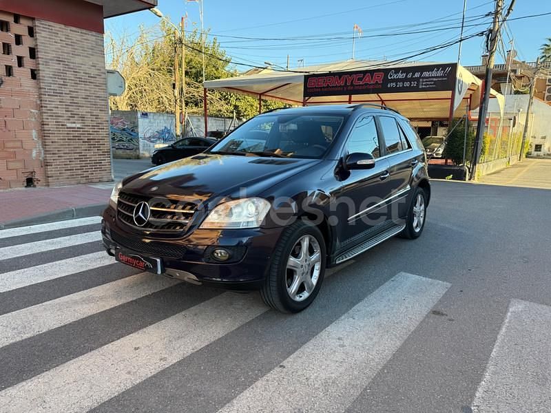 Azul Usado 2007 Mercedes ML320 SUV | 9999 € (Super precio) - Imagen 1/4