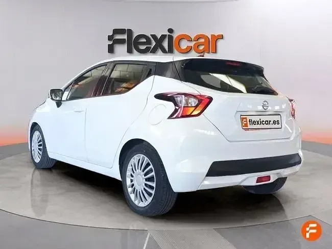 Usado Nissan Micra Acenta 92 CV (67 kW) 2021 Blanco Utilitario
