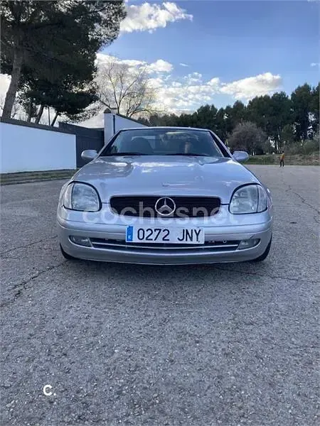 Usado Mercedes SLK230 193 CV (141 kW) 1997 Gris / plata Descapotable