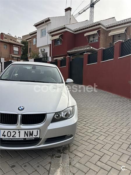 Usado BMW 318 129 CV (94 kW) 2008 Gris / plata Berlina