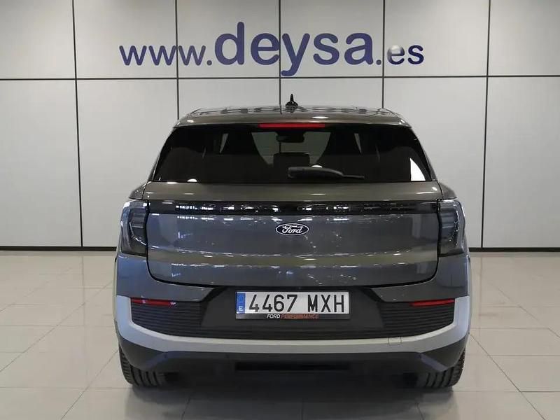 Begagnad Ford Explorer Premium 250 kW (340 HK) 2024 Otro SUV