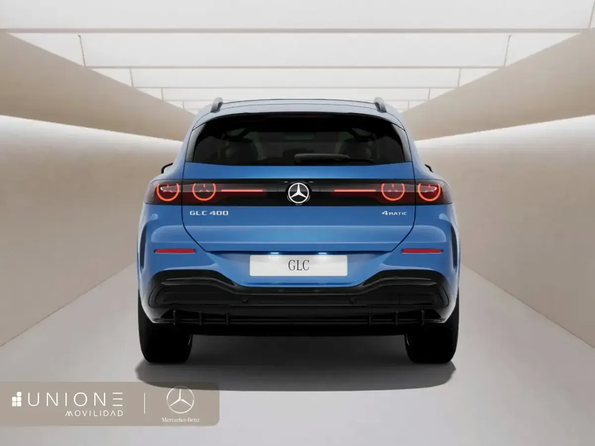 Nuevo Mercedes GLC400d 359 kW (489 CV) 2026 Azul SUV