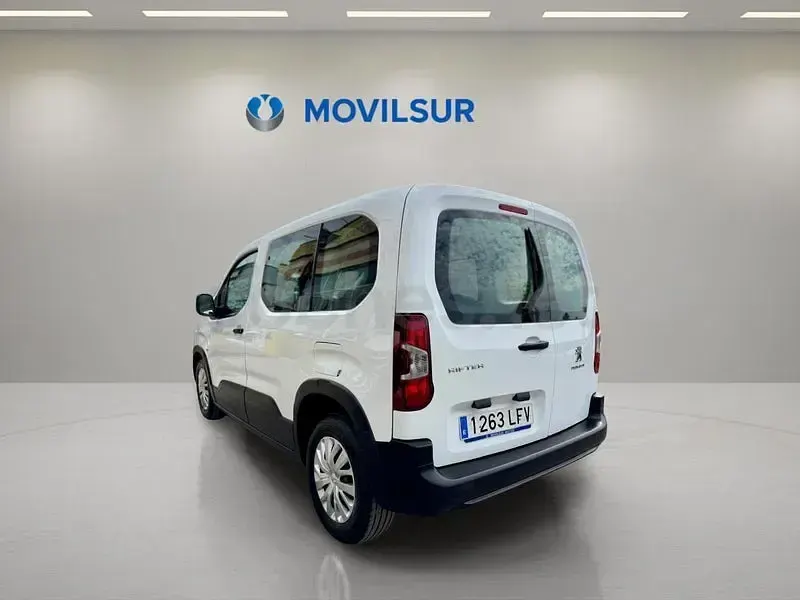Gebraucht Peugeot Rifter Access 100 PS (73 kW) 2020 Weiß Van / Kleinbus