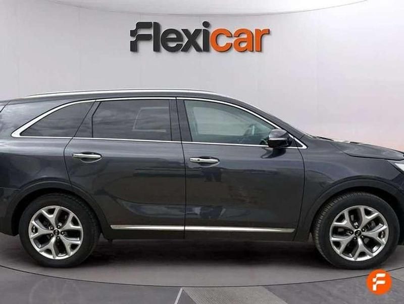 Usado Kia Sorento 200 CV (147 kW) 2018 Gris SUV