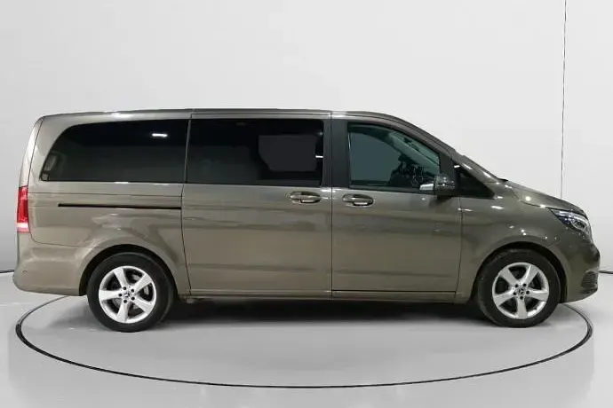 Usado Mercedes V220 163 CV (119 kW) 2018 Monovolumen