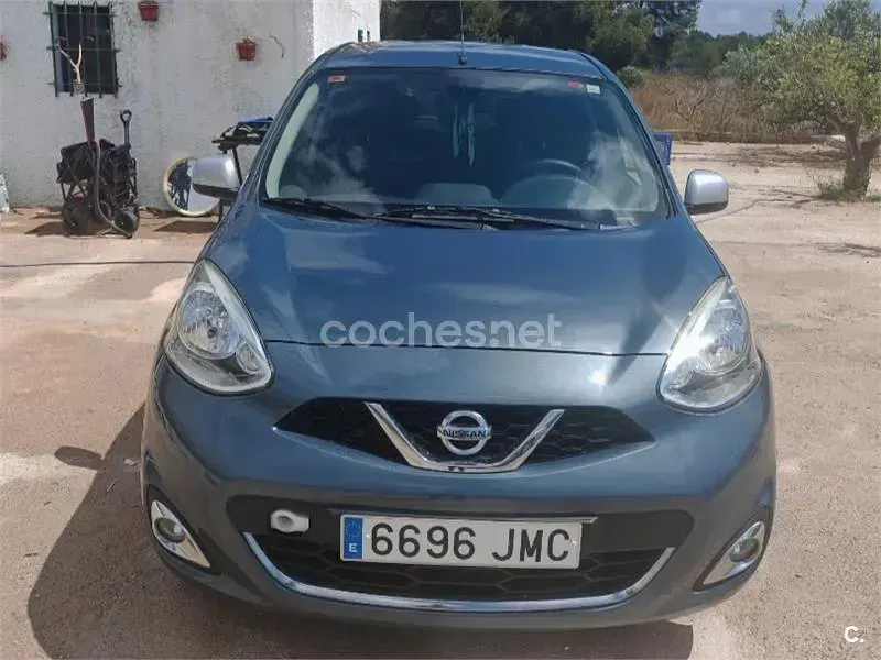 Usado Nissan Micra Acenta 80 CV (58 kW) 2016 Verde Utilitario