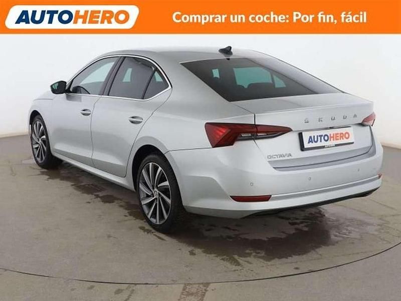 Usado Skoda Octavia Style 150 CV (110 kW) 2020 Gris Utilitario