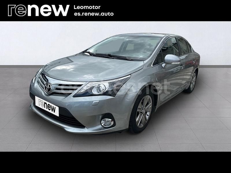 Gris / plata Usado 2014 Toyota Avensis Advance Berlina | 11.800 € (Un poco caro) - Imagen 1/3