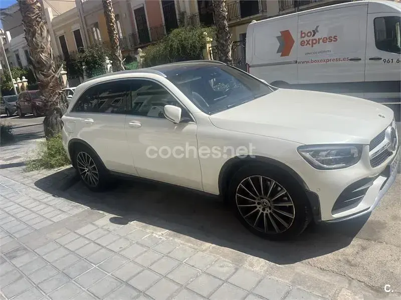 Usado Mercedes GLC300 245 CV (180 kW) 2019 Blanco SUV