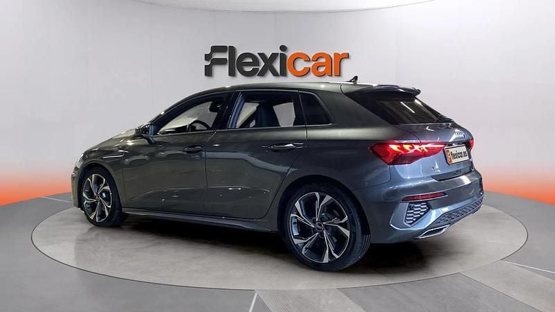 Usado Audi A3 S-Line 150 CV (110 kW) 2024 Gris Berlina