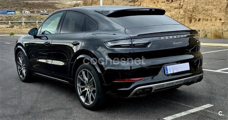 Usado Porsche Cayenne Coupe Platinum Edition 462 CV (339 kW) 2021 Negro Coupe