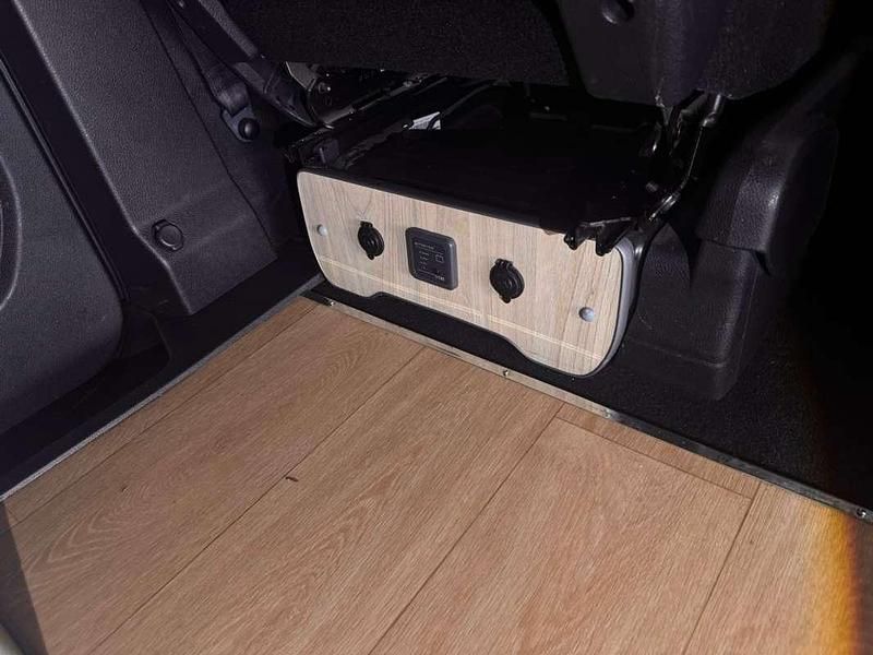 Usado Citroën Spacetourer Feel 150 CV (110 kW) 2019 Gris Monovolumen