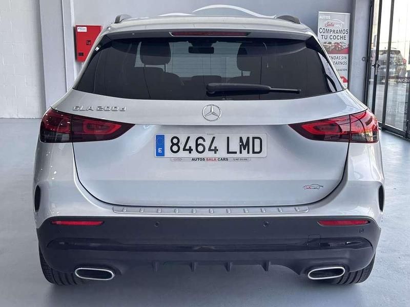 Usado Mercedes GLA200 150 CV (110 kW) 2021 Gris SUV