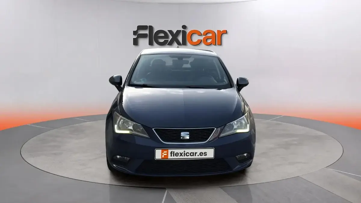 Usado Seat Ibiza CONNECT 110 CV (80 kW) 2016 Azul Berlina