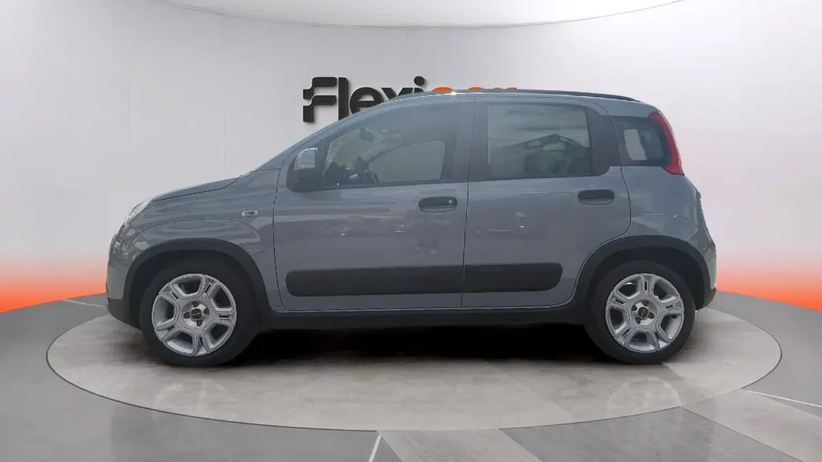 Usado Fiat Panda Cross Cross 71 CV (52 kW) 2023 Gris Utilitario