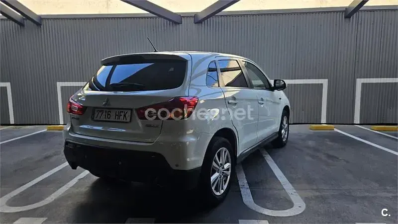 Usado Mitsubishi ASX Motion 150 CV (110 kW) 2011 Blanco SUV