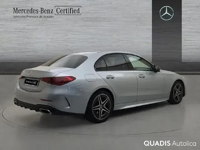 Usado Mercedes C220 200 CV (147 kW) 2023 Plata hightech
