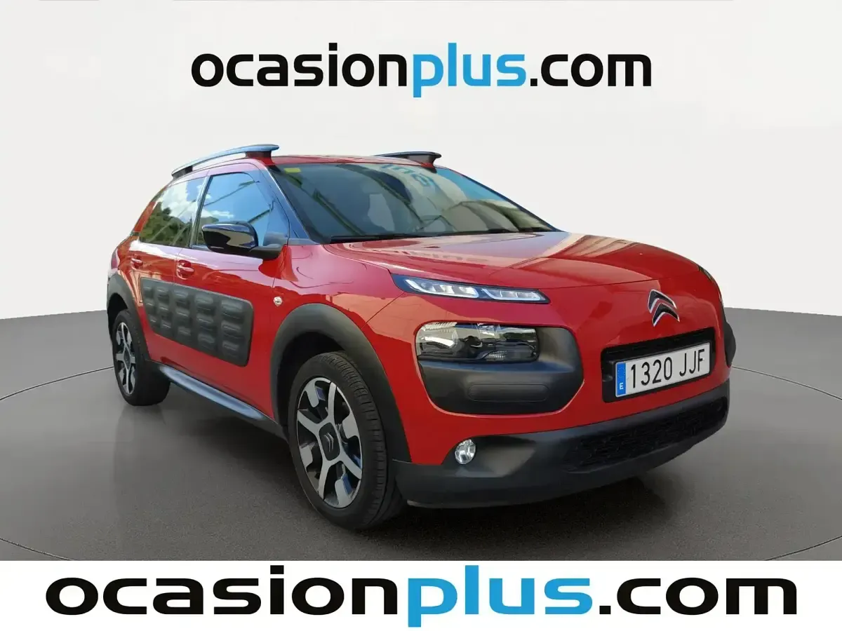 Usado Citroën C4 Feel 110 CV (80 kW) 2015 Rojo SUV