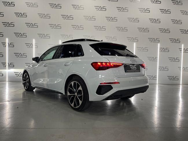 Usado Audi A3 S-Line 150 CV (110 kW) 2022 Blanco Berlina