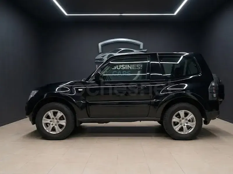Usado Mitsubishi Montero Motion 200 CV (147 kW) 2010 Negro SUV