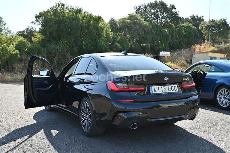 Usado BMW 320 Gran Turismo 190 CV (139 kW) 2019 Negro Berlina