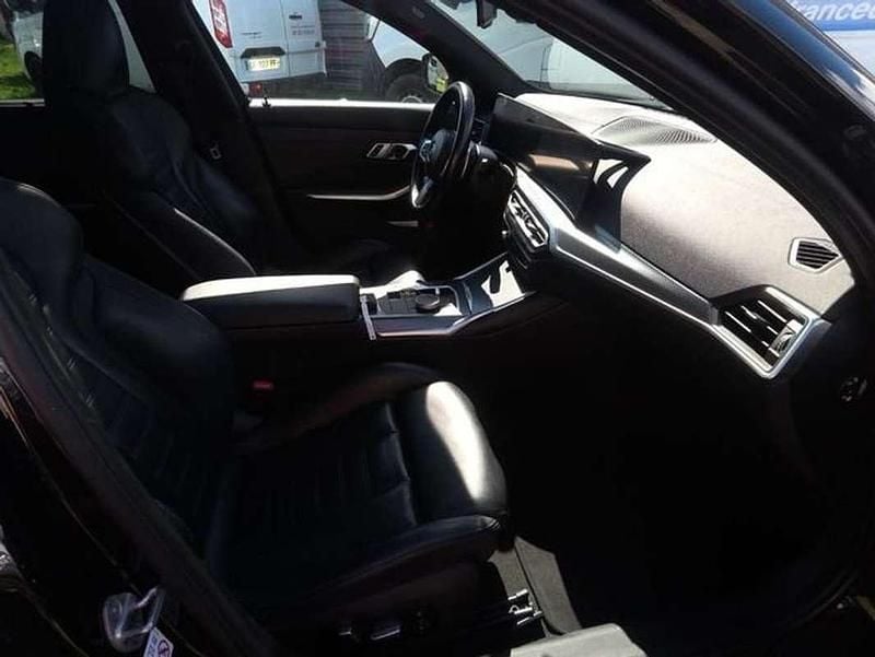 Usado BMW 330e M Sport 292 CV (214 kW) 2023 Negro Familiar