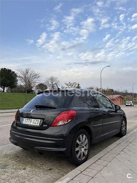 Usado Peugeot 207 Sport 120 CV (88 kW) 2010 Negro Berlina