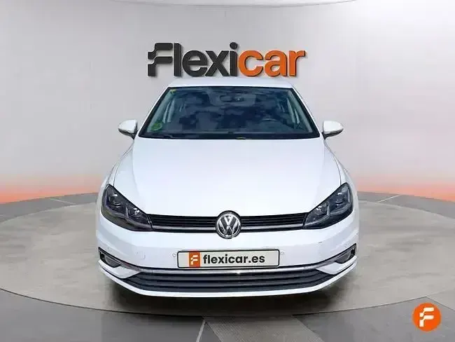 Usado VW Golf VII 116 CV (85 kW) 2018 Blanco Utilitario