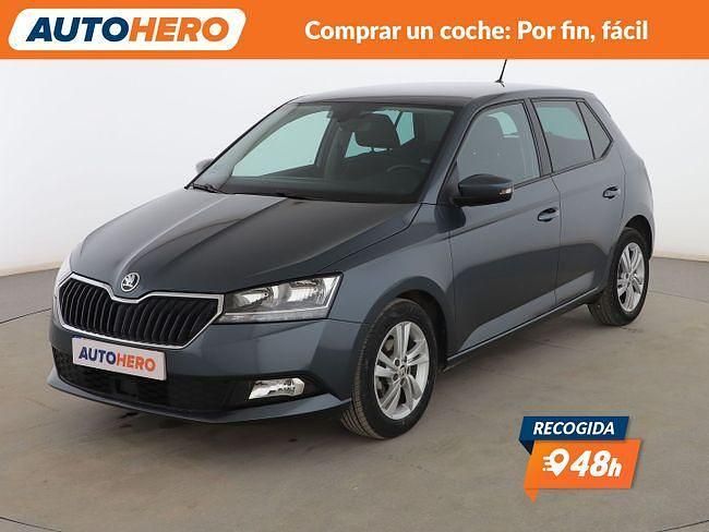 Gris Usado 2021 Skoda Fabia Ambition Berlina | 13.199 € (Precio justo) - Imagen 1/3