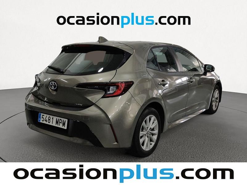 Usado Toyota Corolla Active 140 CV (102 kW) 2024 Marrón Berlina