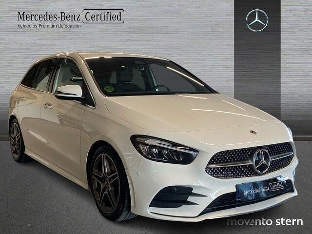 Nuevo Mercedes B200 AMG line 150 CV (110 kW) 2025 Blanco Monovolumen