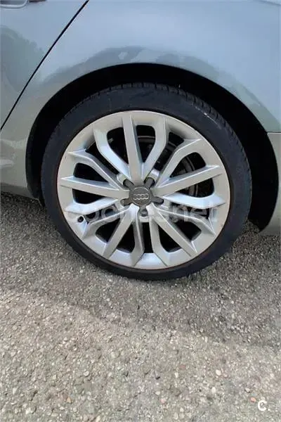 Usado Audi A4 140 CV (102 kW) 2009 Gris / plata Familiar